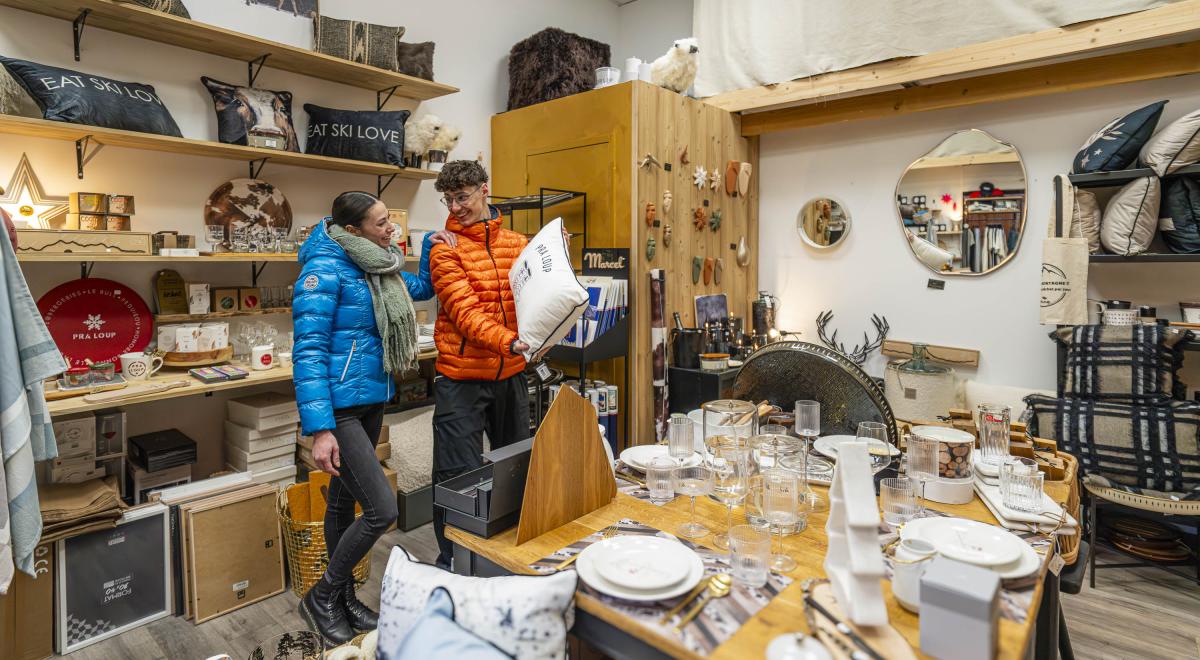 Mouton&amp;Co_Pra Loup 1600