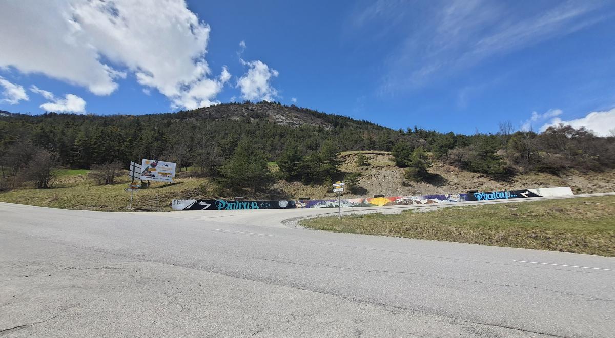 Carrefour d'Allos avant travaux Carrefour d'Allos avant travaux