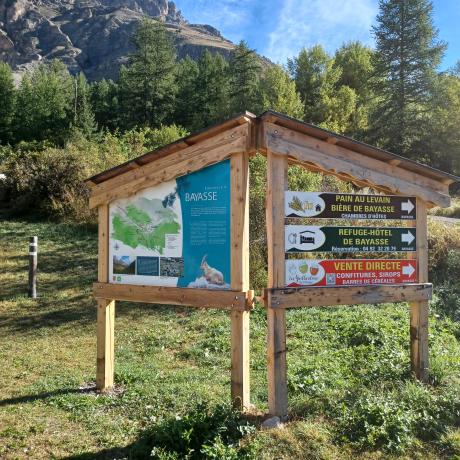 Panneau bayasse, activités